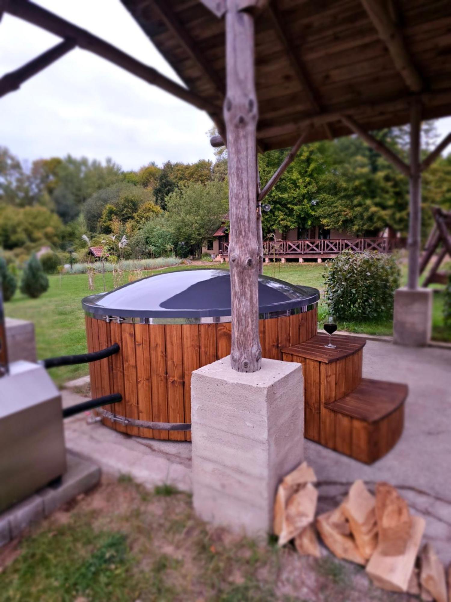 Swojski Gosciniec Prażmowo Buitenkant foto